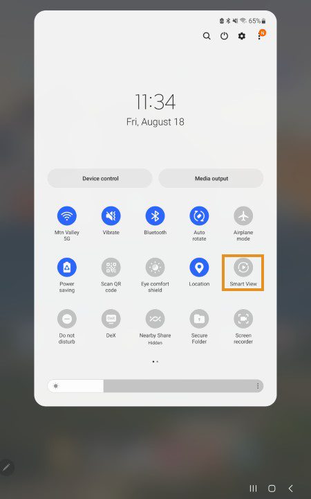 Swipe down or open the notifications menu on your Android device and select casting method. In this guide, we will select SmartView.