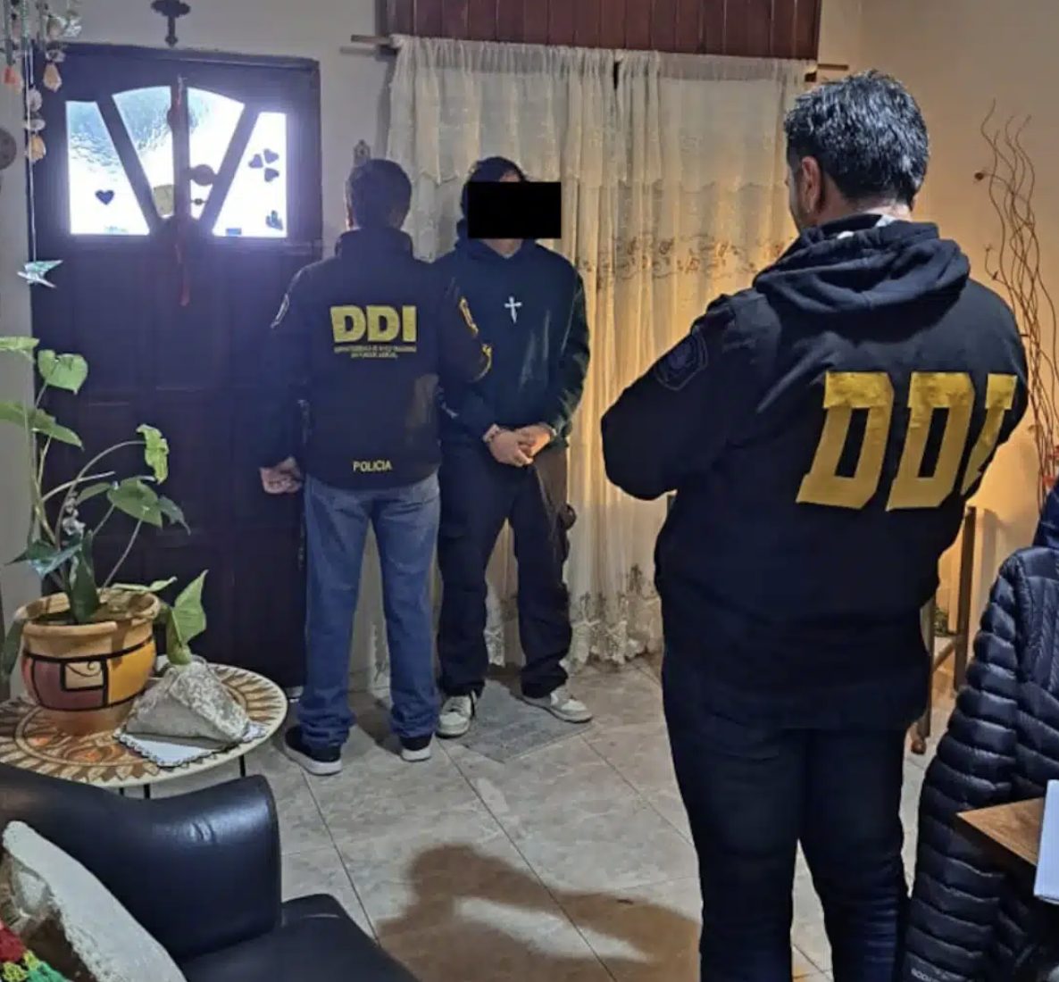 Alejo Leonel Warles Arrested
