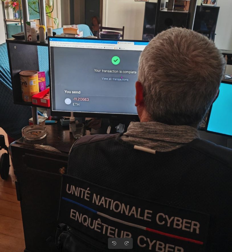 Police Raiding the YGGTorrent Operation